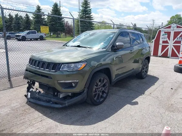 3C4NJDEB5MT525018 2021 JEEP COMPASS - Image 2