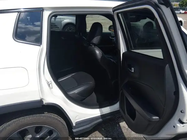 3C4NJDEB5MT550386 2021 JEEP COMPASS - Image 8