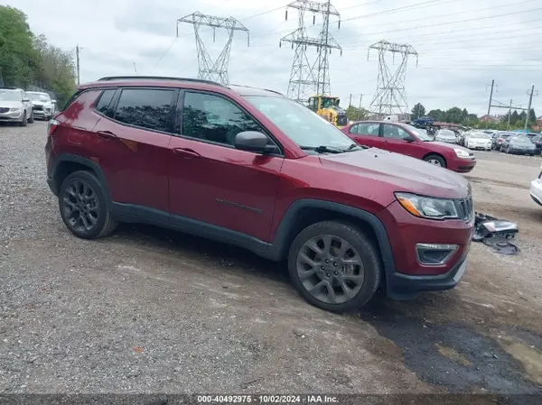 3C4NJDEB5MT556771 2021 JEEP COMPASS - Image 1