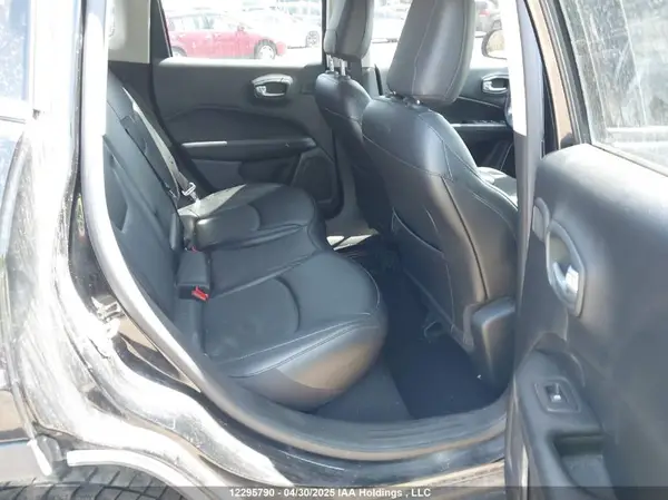 3C4NJDEB5MT558150 2021 JEEP COMPASS - Image 8