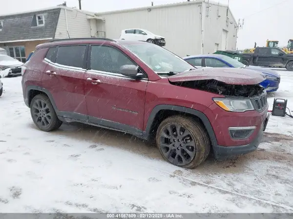 3C4NJDEB5MT566264 2021 JEEP COMPASS - Image 1