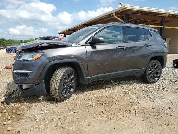 3C4NJDEB5MT570640 2021 JEEP COMPASS - Image 1