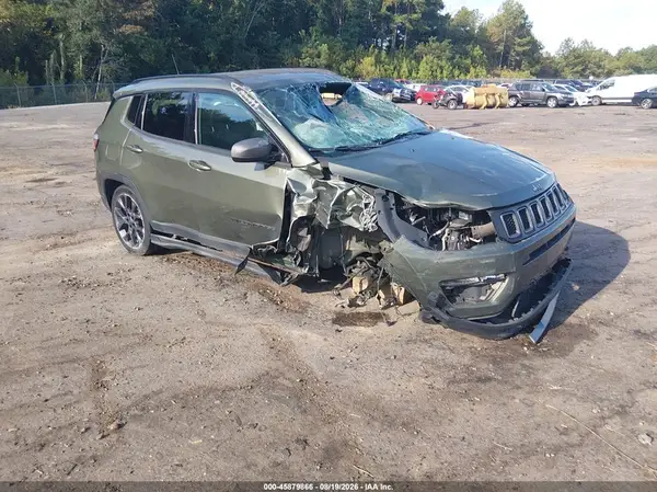 3C4NJDEB5MT575126 2021 JEEP COMPASS - Image 1