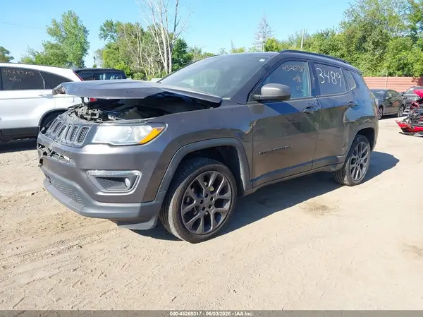3C4NJDEB6MT513489 2021 JEEP COMPASS - Image 2