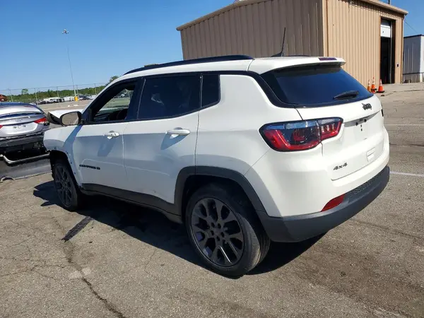 3C4NJDEB6MT521091 2021 JEEP COMPASS - Image 2