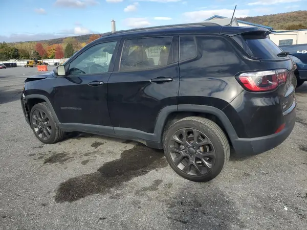3C4NJDEB6MT521107 2021 JEEP COMPASS - Image 2