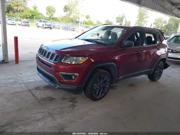 3C4NJDEB6MT532480 2021 JEEP COMPASS - Image 2