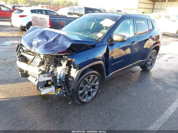 3C4NJDEB7MT535467 2021 JEEP COMPASS - Image 2