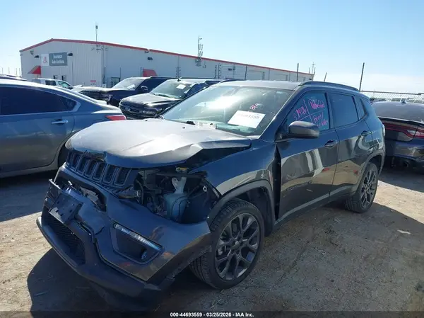 3C4NJDEB7MT537834 2021 JEEP COMPASS - Image 2