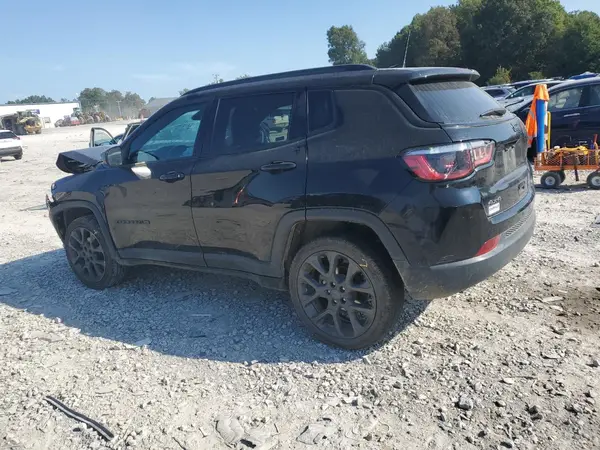 3C4NJDEB7MT576116 2021 JEEP COMPASS - Image 2