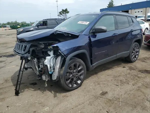 3C4NJDEB8MT513221 2021 JEEP COMPASS - Image 1
