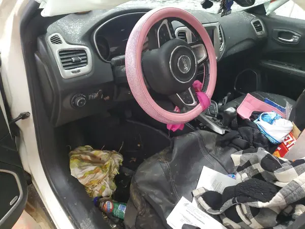 3C4NJDEB8MT516555 2021 JEEP COMPASS - Image 8