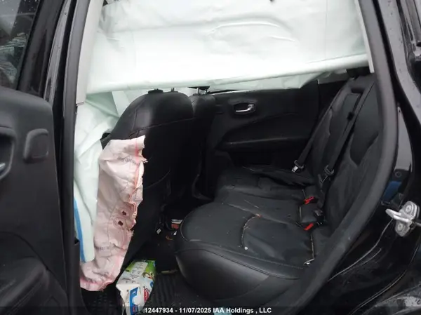 3C4NJDEB8MT568509 2021 JEEP COMPASS - Image 8