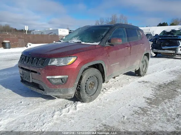 3C4NJDEB8MT591207 2021 JEEP COMPASS - Image 2