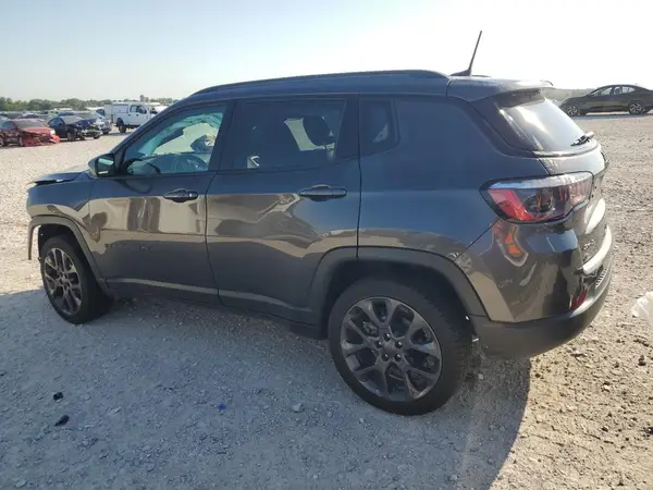 3C4NJDEB9MT513647 2021 JEEP COMPASS - Image 2