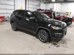 3C4NJDEB9MT526012 2021 JEEP COMPASS