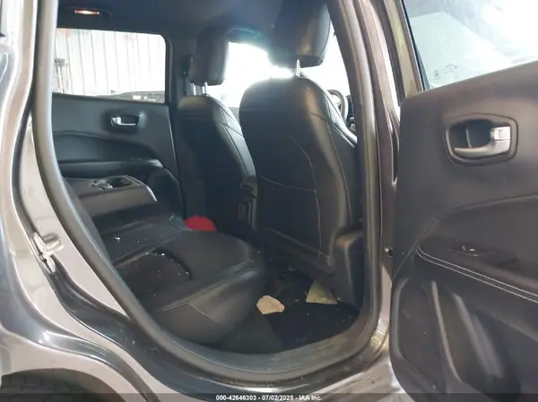 3C4NJDEB9MT537415 2021 JEEP COMPASS - Image 8