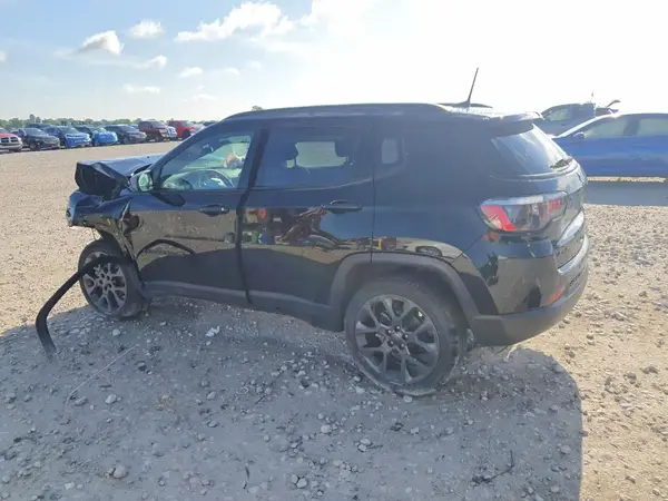 3C4NJDEB9MT543215 2021 JEEP COMPASS - Image 2