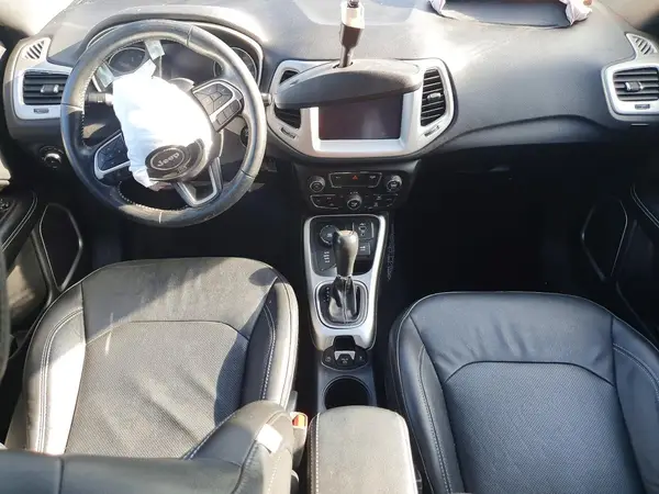 3C4NJDEB9MT543215 2021 JEEP COMPASS - Image 8