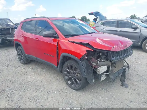 3C4NJDEB9MT549581 2021 JEEP COMPASS - Image 1