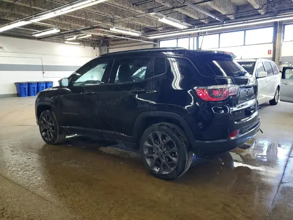 3C4NJDEB9MT554313 2021 JEEP COMPASS - Image 2