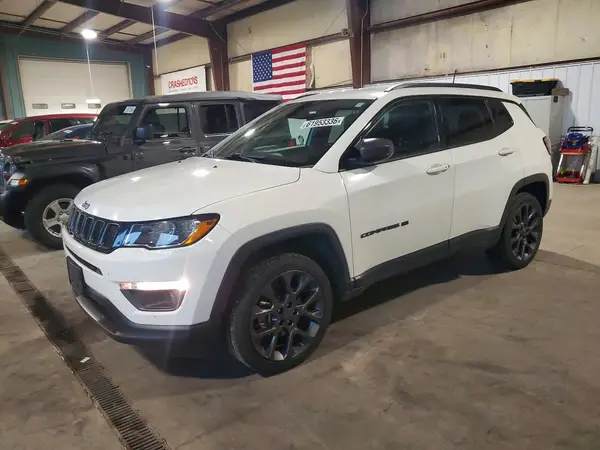 3C4NJDEB9MT592768 2021 JEEP COMPASS - Image 1
