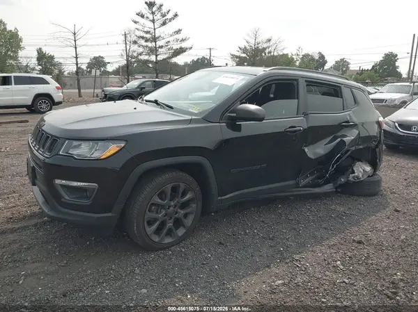 3C4NJDEBXMT532501 2021 JEEP COMPASS - Image 2