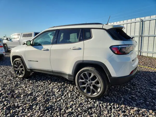 3C4NJDEBXMT540162 2021 JEEP COMPASS - Image 2