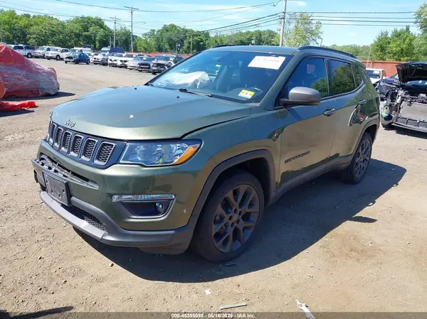 3C4NJDEBXMT568981 2021 JEEP COMPASS - Image 2