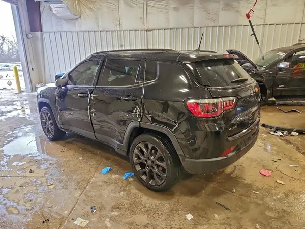 3C4NJDEBXMT570679 2021 JEEP COMPASS - Image 2