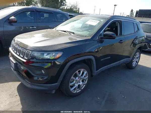 3C4NJDFB0NT177287 2022 JEEP COMPASS - Image 2