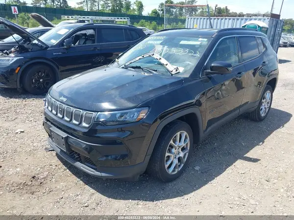 3C4NJDFB0NT221398 2022 JEEP COMPASS - Image 2
