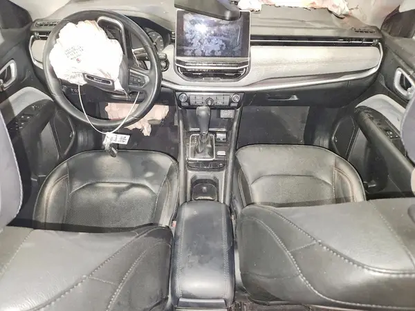 3C4NJDFB1NT169800 2022 JEEP COMPASS - Image 8
