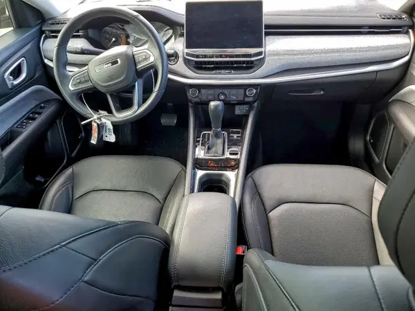 3C4NJDFB1NT224245 2022 JEEP COMPASS - Image 8