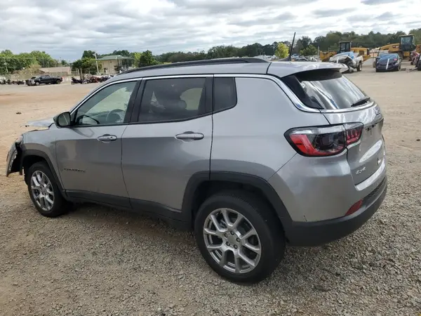 3C4NJDFB2NT207311 2022 JEEP COMPASS - Image 2