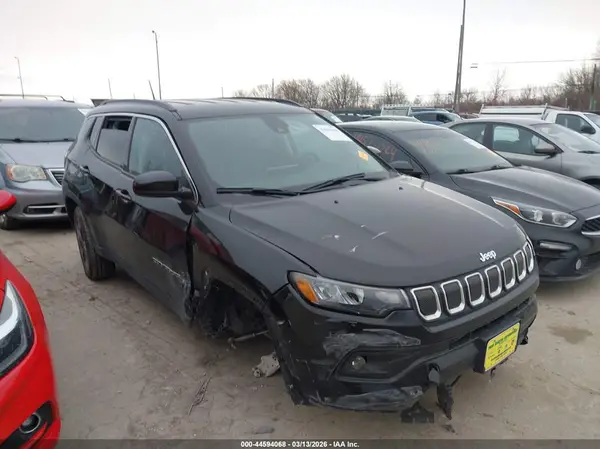 3C4NJDFB3NT126673 2022 JEEP COMPASS - Image 1