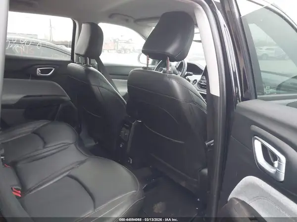 3C4NJDFB3NT126673 2022 JEEP COMPASS - Image 8