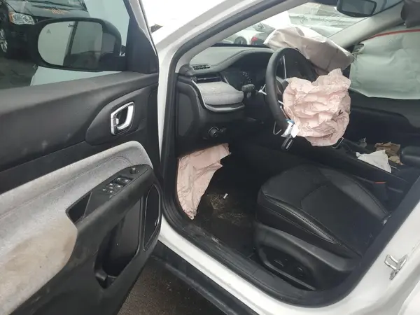 3C4NJDFB3NT127175 2022 JEEP COMPASS - Image 8
