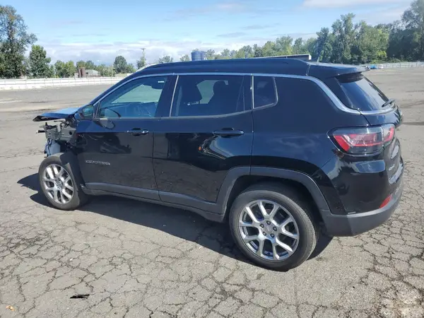 3C4NJDFB3NT169233 2022 JEEP COMPASS - Image 2
