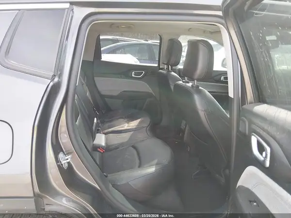 3C4NJDFB3NT180720 2022 JEEP COMPASS - Image 8