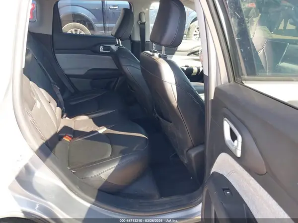 3C4NJDFB4NT223283 2022 JEEP COMPASS - Image 8