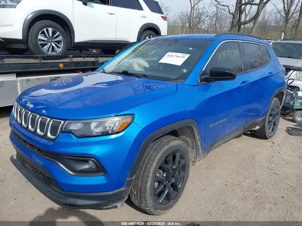 3C4NJDFB5NT130613 2022 JEEP COMPASS - Image 2