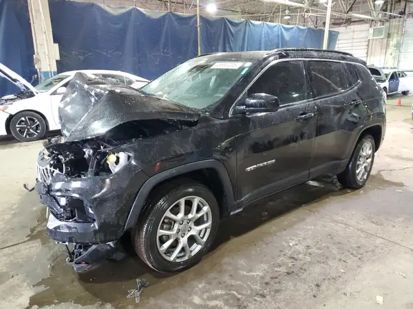 3C4NJDFB5NT183666 2022 JEEP COMPASS - Image 1