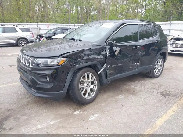 3C4NJDFB6NT117479 2022 JEEP COMPASS - Image 2