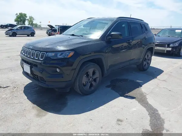 3C4NJDFB7NT135523 2022 JEEP COMPASS - Image 2