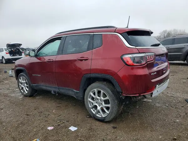 3C4NJDFB7NT179196 2022 JEEP COMPASS - Image 2