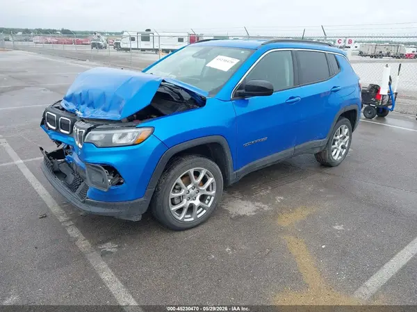 3C4NJDFB7NT189906 2022 JEEP COMPASS - Image 2