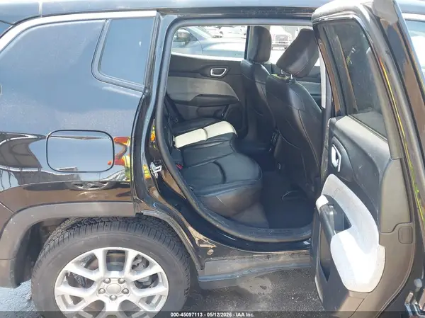 3C4NJDFB7NT191364 2022 JEEP COMPASS - Image 8