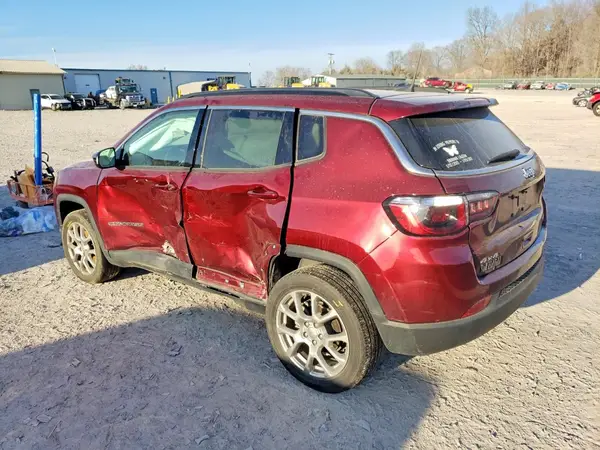 3C4NJDFB7NT195897 2022 JEEP COMPASS - Image 2