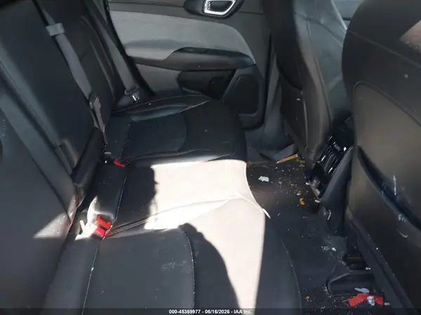 3C4NJDFB7NT230227 2022 JEEP COMPASS - Image 8